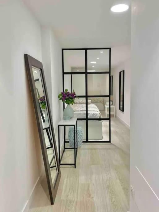 Moderno Apartamento Con Garaje Privado En El Centro De Vigo Exterior foto