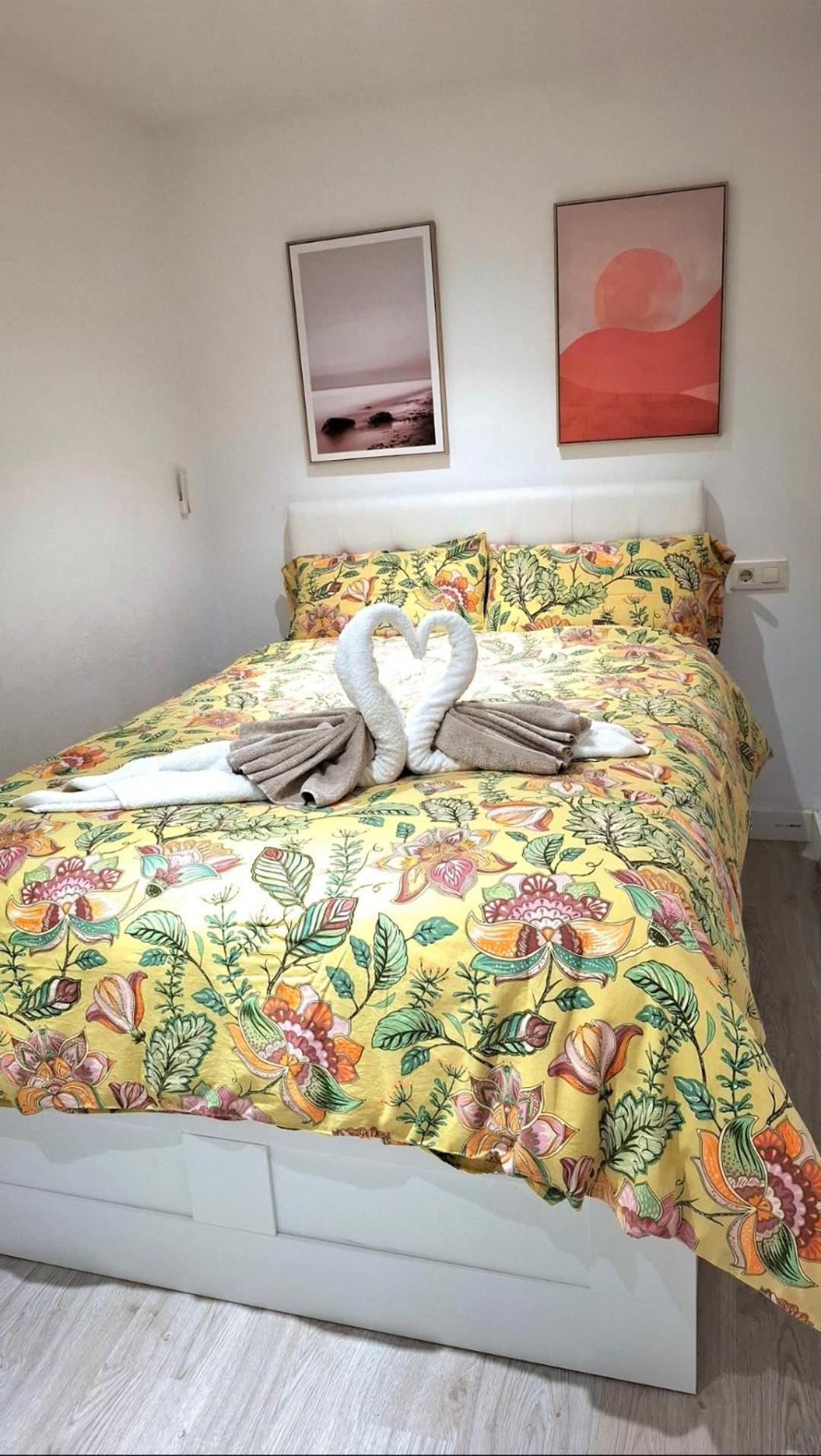 Moderno Apartamento Con Garaje Privado En El Centro De Vigo Exterior foto